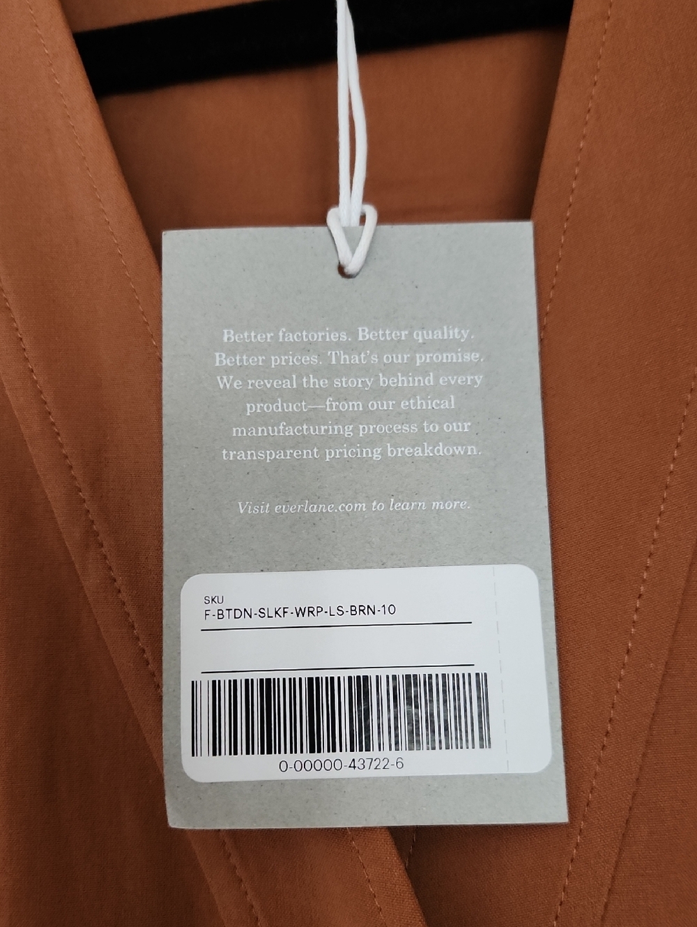 Everlane | Washable Silk Wrap Top - Picture 9 of 10